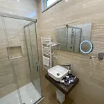 Esperia Oliveri