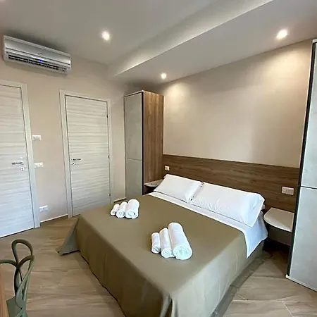 Nocleg ze śniadaniem Esperia 4*