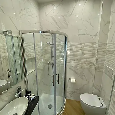 Esperia 4*